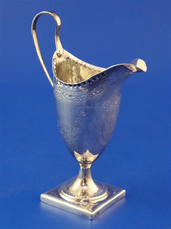 A George III silver helmet shaped cream jug, 2.5 oz.